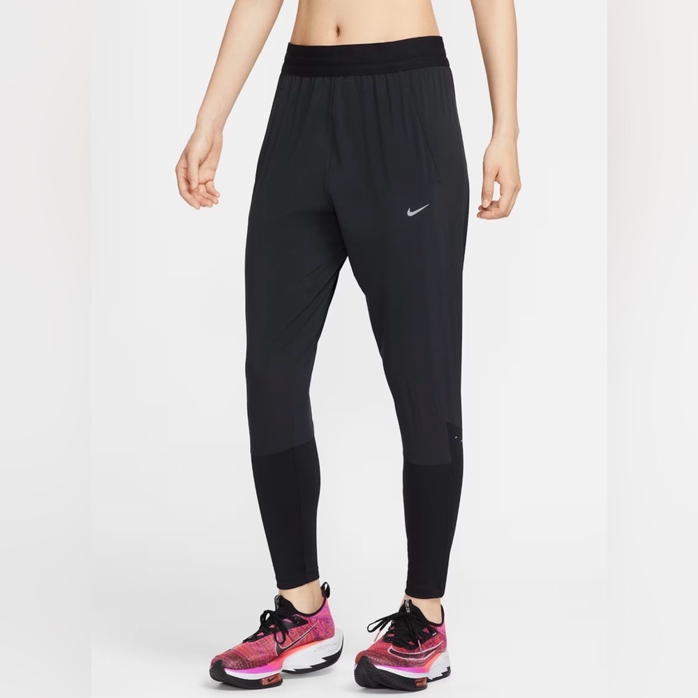 Nike Women’s Black & Dark Gray Jogger Training Pants with Reflective Swoosh